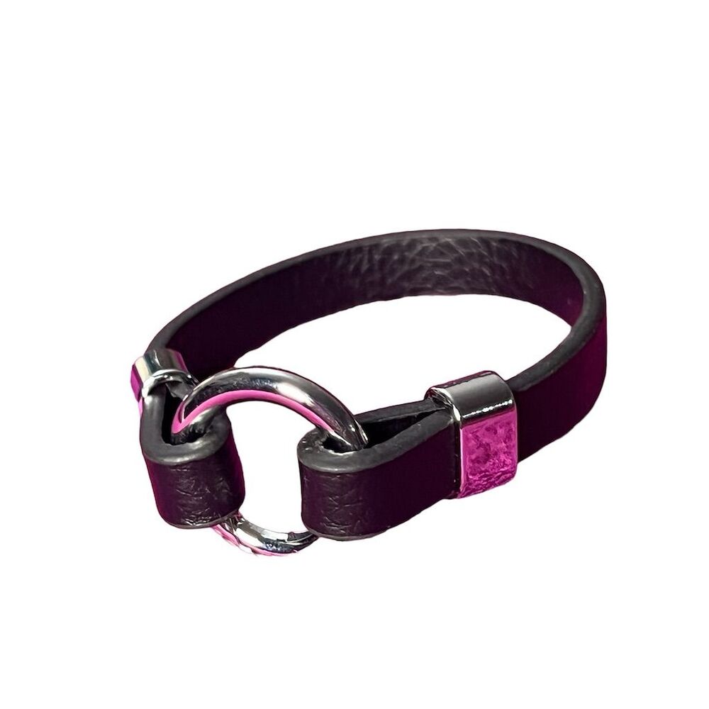 Elegant Black Leather Bracelet with Silver Ring Clasp Unisex Fashion - Picture 5 of 14